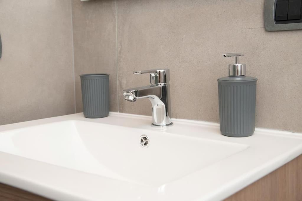 Tullios Home Rome Extérieur photo