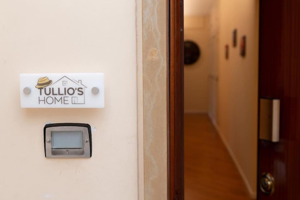 Tullios Home Rome Extérieur photo